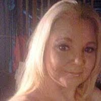 Carla Gumm's Instagram, Twitter & Facebook