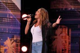 Glennis grace, a dutch singer, whose performance was worth a golden buzzer but did not get it. Glennis Grace 10 Facts About The Dutch Star On America S Got Talent Talent Recap