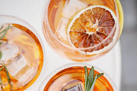 Generalmente per cocktail si intende quindi una bevanda alcolica, anche se ormai è d'uso chiamare. I Cocktail Analcolici Alla Frutta Da Provare