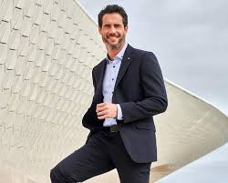 Der typische zweiteiler besteht aus sakko und anzughose. Ihr Anzug Guide Von Engbers