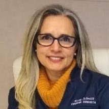 Veronica Hartwell's Instagram, Twitter & Facebook