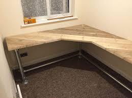 Find the best free stock images about einfacher schreibtisch. Einfacher Schreibtisch Einfacher Schreibtisch Schreibtisch Bauen Eckschreibtisch Selber Bauen Bastelzimmer Schreibtisch