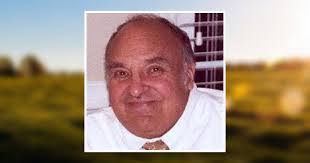 Linda Stires's Instagram, Twitter & Facebook