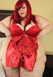 Experience Juicy Jackie's incredible curves