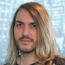 Joel Davison's Instagram, Twitter & Facebook