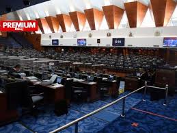 Sidang dewan rakyat pada pagi ini kecoh apabila ahli parlimen gombak, datuk seri mohamed azmin ali dalam soalan. Sinar Harian