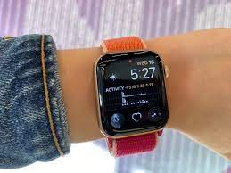 Apple Watch Series 5 Preview: a Closer ...