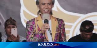Ku cuba meraih bintang tetap kau mahukan bulan. Lirik Dan Chord Lagu Jang Oon B Halaman All Kompas Com