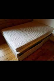 Inspirierend bett 120×200 ikea weis hochglanz otto mit matratze von bett weiß 120x200 ikea bild bett 120×200 massivholz einzelbett 120×200 holzbett bett kiefer von bett weiß 120x200 ikea bild new ikea bett weiß 140x200 maintain von bett weiß 120x200 ikea bild beste wohnkultur bett 120x200 ikea tolle 120 betten haus Hallo Br Verkaufe Hier Ein Bett In Weis Br Inkl 2 Ausziehbare Schubladen Br Ich Biete Hier Schlafzimmer Bett 140x Schlafzimmer Bett Bett 140x200 Bett