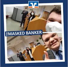 Von girokonto und finanzierung über geldanlage bis versicherungen: Vr Genobank Donauwald Unsere Masked Banker Geschaftsstellenleiter Tobias Kiermaier Und Sein Team In Hengersberg Senden Euch Liebe Grusse Bleibt Gesund Wirsindfuereuchda Euer Vrgenobankteam Vr Genobank Donauwald Eg
