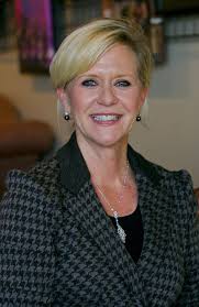 Debra Nesbitt's Instagram, Twitter & Facebook