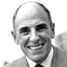 Larissa Glover (@Larissa33082)