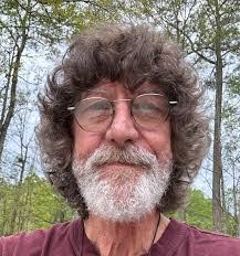 Danny Lamar's Instagram, Twitter & Facebook