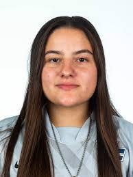 Leah Yost's Instagram, Twitter & Facebook