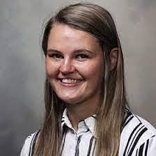 Angela Hettinger's Instagram, Twitter & Facebook