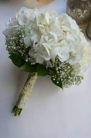 See more ideas about wedding, wedding flowers, hydrangeas wedding. Pin By Abi So On Bouquet Simple Wedding Bouquets Flower Bouquet Wedding Small Wedding Bouquets