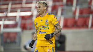 Career stats (appearances, goals, cards) and transfer history. Eduardo Vargas Ex Gremio Sera A Nova Contratacao Do Atletico Mineiro Goal Com
