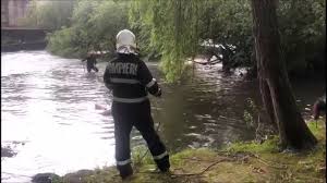 Nhìu bạn vẫn chưa biết mã màu minecraft sau đây mình sẽ hướng dẫn lại cách ghi mã màu. Un Pescar Din Gura Humorului S A Inecat In Raul Moldova Cadavrul BÄrbatului A Fost GÄsit Plutind Suceavalive