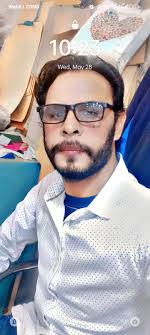 Can somebody explain these lines from " مقدمۃ القرآن"?