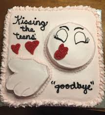 Birthday Cake Ideas For 19 Year Old Female Emoji Cake For Girl S 20th Birthday 20 Birthday Cake Happy 20th Birthday Emoji Birthday Cake