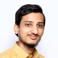 Navigating Early Hurdles in a Computer Science Career