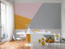 Découvrez couleur salon salle à manger peinture murs ikea pour toutes ces raisons, il est essentiel d'y soigner la décoration afin que vous vous y sentiez bien. Peinture Murale En Triangles 27 Inspirations Originales