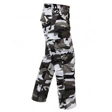 Ce pantalon camouflage bleu est idéal pour les hommes qui souhaitent sortir des tendances ce pantalon camouflage frost est une révolution graphique. Pantalon Treillis Militaire Homme Camouflage Ou Vert Kaki Unis