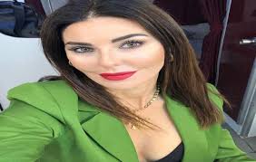 Defne hanım diye bahsettiği kadının evinde kalp krizi geçiren kim ? Defne Samyeli Den Sedat Peker E Tepki Aciklasin Kimmis O Defne Hanim Tarafsiztv