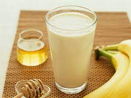 The smoothie of all smoothies…the classic strawberry banana smoothie! Banana Smoothie Drinks Recipes Goodtoknow