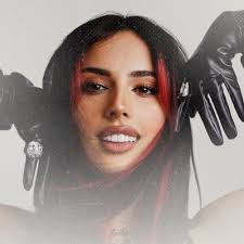 GLASSHEART! Kylie Cantrall com Malia Baker e Ivory Baker, via Instagram.  “estávamos esperando para acertar esse 😭”