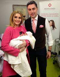„îmi va fi dor de lalelele mele', a mai scris artista. Exclusiv Prima Fotografie Cu Elena Carolina Fetita Alinei Sorescu Si A Lui Alexandru Ciucu Adpm