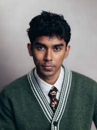 S U N B I G F O R E H E A D D I M P L E 📸By @gregoryfavre_portraits Gueule  7/7 #picoftheday #actor #france #photooftheday #selfie #sun #shoot📷  #portrait #dimples #curlyhair #face #lips