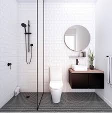 Today i thought i'd share some of the most stunning spaces i encountered on my search. Simple Minimalist Bathroom Design Model 2019 Seatinghouzztreands