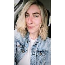 Danielle Calkins's Instagram, Twitter & Facebook