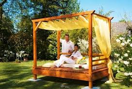 With a little help from ikea, your outdoor patio will be the place to hangout. 25 Diy Outdoor Bed Ideas Summer Decorating With Spa Beds Canopies And Curtains Outdoor Canopy Bed Diy Outdoor Furniture Outdoor Daybed