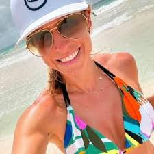 Book Club #3: THE HEIRESS