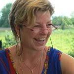 Regina Ammons's Instagram, Twitter & Facebook