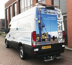 Bij een brand in een appartement boven een timmerbedrijf in werkendam worden nog drie mensen de brand ontstond in het appartement en sloeg daarna over naar het onderliggende bedrijf en een. Junttan Looks Good Our Dealer S Van Den Heuvel S Brand New Service Van The Fourth One At The Vdh S Head Office Werkendam Holland Junttan Vdheuvelwdam Pileharder Servicevan Facebook