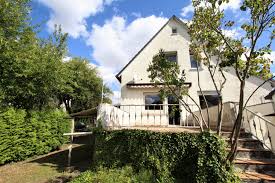 Einfamilienhaus kaufen in rodgau, 355 m² grundstück, 140 m² wohnfläche, 6 zimmer. Referenzen