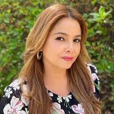 Elizabeth Ciaccio's Instagram, Twitter & Facebook