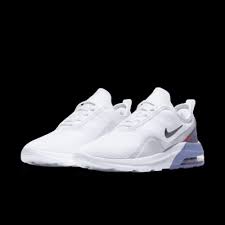 Jul 27, 2021 · there are several popular online nike air max shoes on myntra which are good for both gyming and running. Nike Air Max Motion 2 Women S Shoes Nike Com