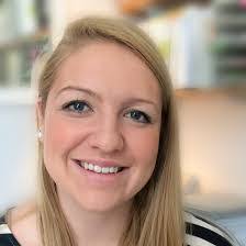 Nancy Hallock's Instagram, Twitter & Facebook