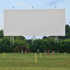 It also received a much larger screen which was erected sometime in the 1970's. Five Mile Drive In In Dowagiac Mi Driveinmovie Com