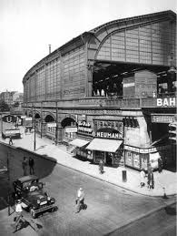 021 Erich Kaestner Emil Und Die Detektive Zlb Friedrichstrasse Historische Bilder Bilder