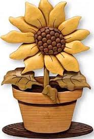 Your goal here is to incorporate a stunning scrolls pattern. Intarsia Woodworking Projects Intarsia Woodworking 2 Intarsia Wood Patterns Scroll Saw Patterns Free Intarsia Woodworking