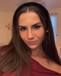 Andria Rose's Instagram, Twitter & Facebook