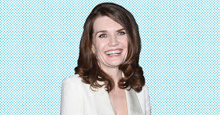 My husband suggested i open the book with that story, she says, and i said, 'oh, that was no big deal. Jeannette Walls On Glass Castle Covering Trump In The 1990s