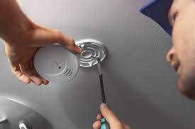 60 rows · · co detectors in homes 27 states and the district of columbia require carbon monoxide detectors in private dwellings via state statute: How Many Carbon Monoxide Detectors Should You Have