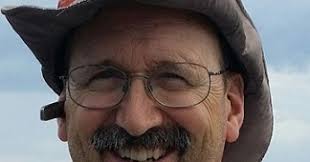 Connecticut Chess Magazine: 25 YEARS AGO