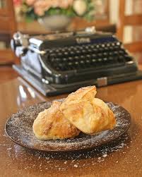 Here is a lot of rooms with garden view, mountain view and. Poale N Brau Picture Of Luiza Tante Cofetarie Patiserie Traditionala Brasov Tripadvisor